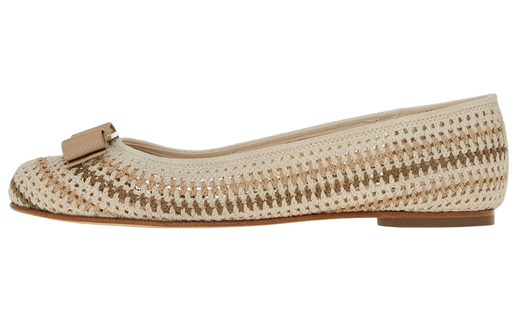 (W) FERRAGAMO Salvatore Varina 'Ivory Satin Ribbon'