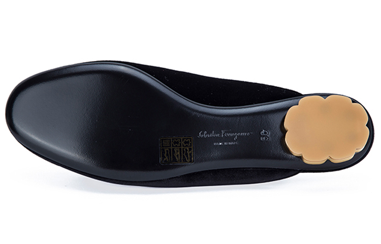 Purchase (W) FERRAGAMO Sciacca Mule 'Terciopelo Negro' 01M949-680205