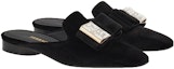 Order (W) FERRAGAMO Selipar Mule Hujung Petak 'Hitam' 01G007-763892