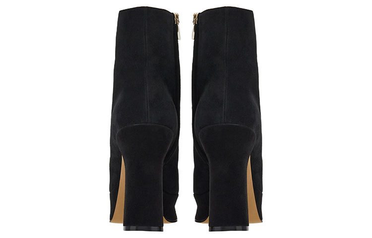 Purchase (W) FERRAGAMO But Suede Tapak Tebal 'Hitam' 01E076-758155