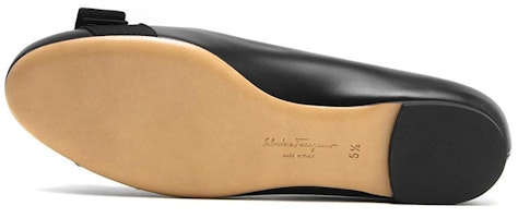 (W) フェラガモ Vara ブラック 01A181-576597 Shop (W) フェラガモ Vara ブラック 01A181-576597