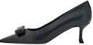 Buy (W) FERRAGAMO Vara 'Tumit Kucing Hitam Bergaya' 01G509-766401