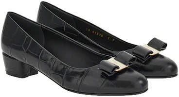 Order (W) FERRAGAMO Vara 'Tacones Bajos de Cuero Negro' 01G190-763667