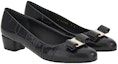 Order (W) FERRAGAMO Vara 'Tumit Kucing Kulit Hitam' 01G190-763667