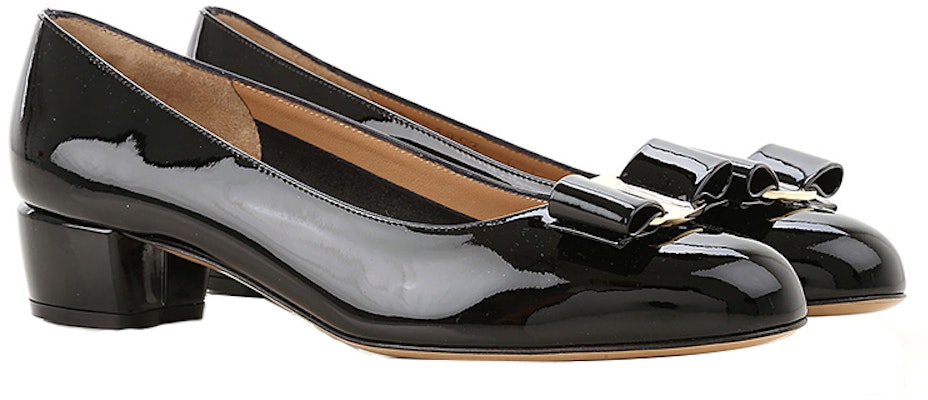 (W) フェラガモ Vara ブラックパテントボウ VARA1-0591963 Shop (W) フェラガモ Vara ブラックパテントボウ VARA1-0591963