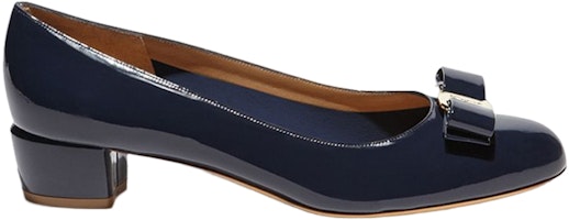 (W) FERRAGAMO Vara 'Sepatu Hak Tinggi Biru' 01B221539449 Order (W) FERRAGAMO Vara 'Sepatu Hak Tinggi Biru' 01B221539449