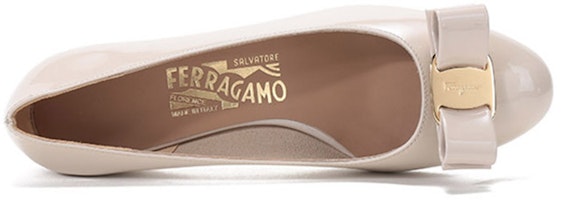 Ferragamo 費拉高莫 Vara蝴蝶結高筒鞋 女款 米白色 Purchase Ferragamo 費拉高莫 Vara蝴蝶結高筒鞋 女款 米白色