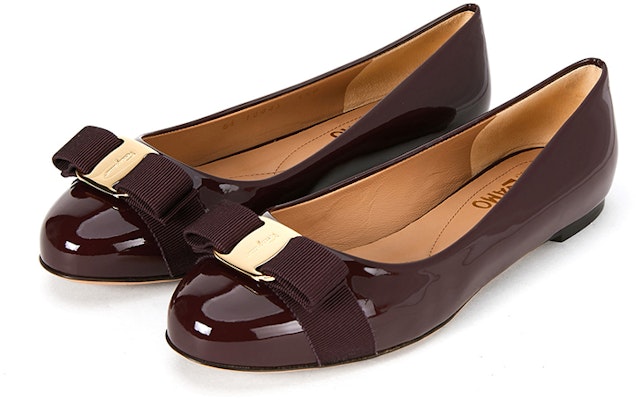 (W) フェラガモ Vara バーガンディボウ 01A181-698406 Order (W) フェラガモ Vara バーガンディボウ 01A181-698406