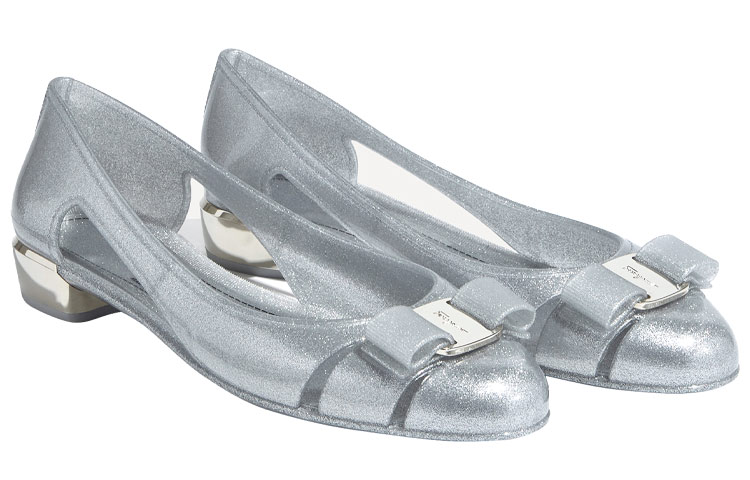 Lookbook (W) FERRAGAMO Vara 'Bow Kristal Perak' 035656726366