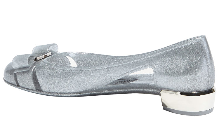 Shop (W) FERRAGAMO Vara 'Bow Kristal Perak' 035656726366