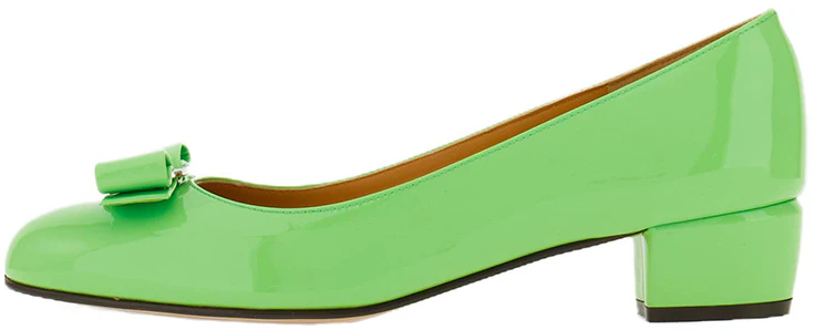 women-ferragamo-vara-green-leather-low-heel-01-b221-763696
