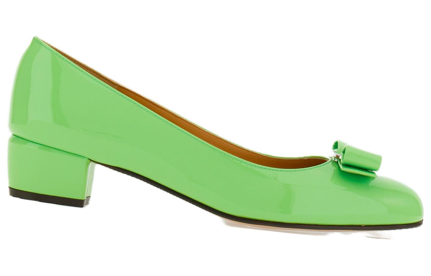 Order (W) FERRAGAMO Vara 'Tumit Rendah Kulit Hijau' 01B221-763696