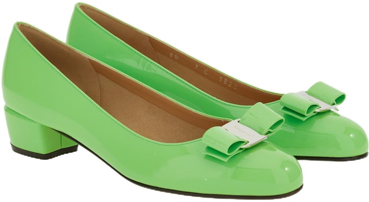 (Women) FERRAGAMO Vara 'Green Leather Low Heel' 01B221-763696 Lookbook (Women) FERRAGAMO Vara 'Green Leather Low Heel' 01B221-763696