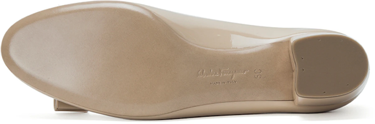 (W) FERRAGAMO Vara ''Nude Schleife'' 01B221-529556 Shop (W) FERRAGAMO Vara ''Nude Schleife'' 01B221-529556