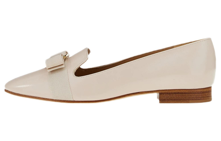 (W) FERRAGAMO Vara 'Pale Pink Bow'