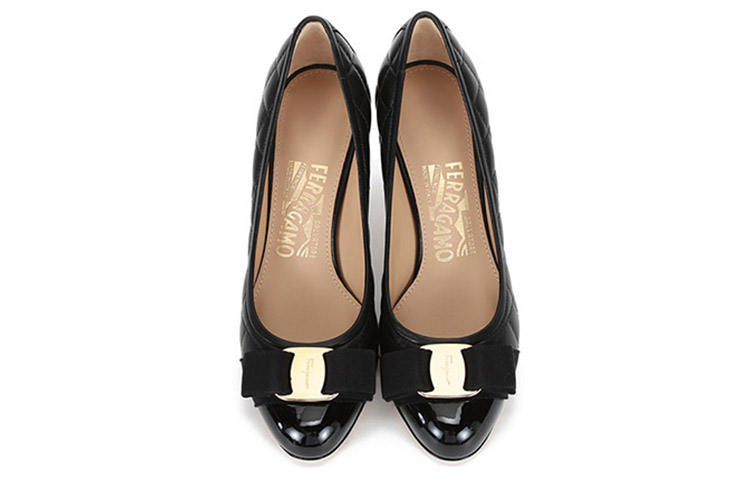 (W) FERRAGAMO Vara Bow High Heel 'Black' 圖 4