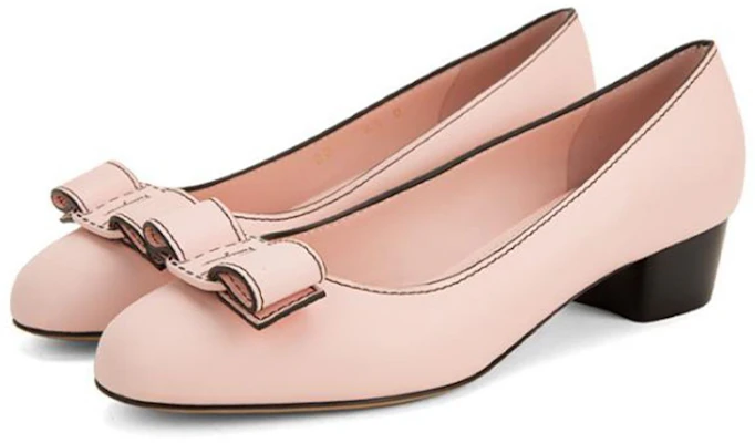 (W) FERRAGAMO Vara Strik Mid-Hak ''Roze'' 01A838-740841 Purchase (W) FERRAGAMO Vara Strik Mid-Hak ''Roze'' 01A838-740841