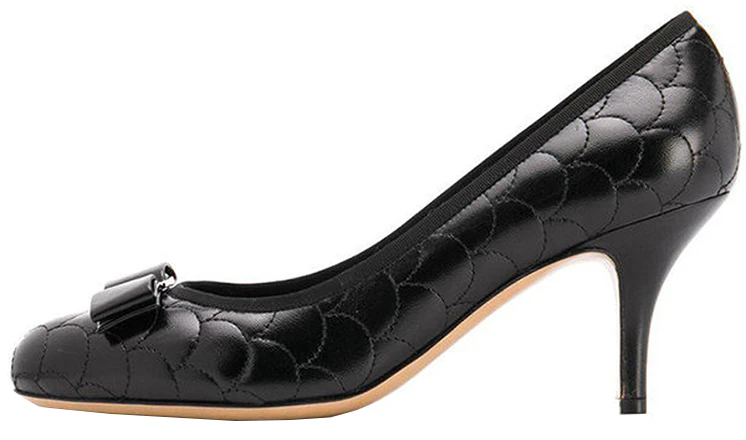 women-ferragamo-vara-bow-pump-black-0725990