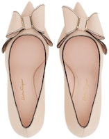 (W) 菲拉格慕Vara蝴蝶结粉红色中跟鞋 01C914-751191 Lookbook (W) 菲拉格慕Vara蝴蝶结粉红色中跟鞋 01C914-751191