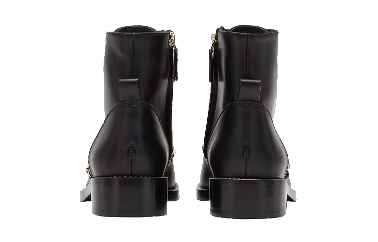 Shop (W) FERRAGAMO Vara Chain Martin Laars ''Zwart'' 01A557-740969