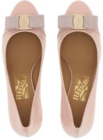 (W) 페라가모 바라 하이힐 '연핑크 리본' 01B788-753670 Lookbook (W) 페라가모 바라 하이힐 '연핑크 리본' 01B788-753670