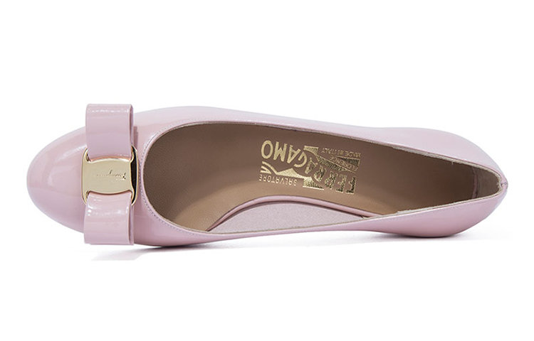 Lookbook Ferragamo 菲拉格慕 Vara 蝴蝶結淺口高跟鞋 女款 淡粉色