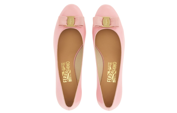 Lookbook 菲拉格慕 Vara 蝴蝶结高跟鞋 女款 粉紅色