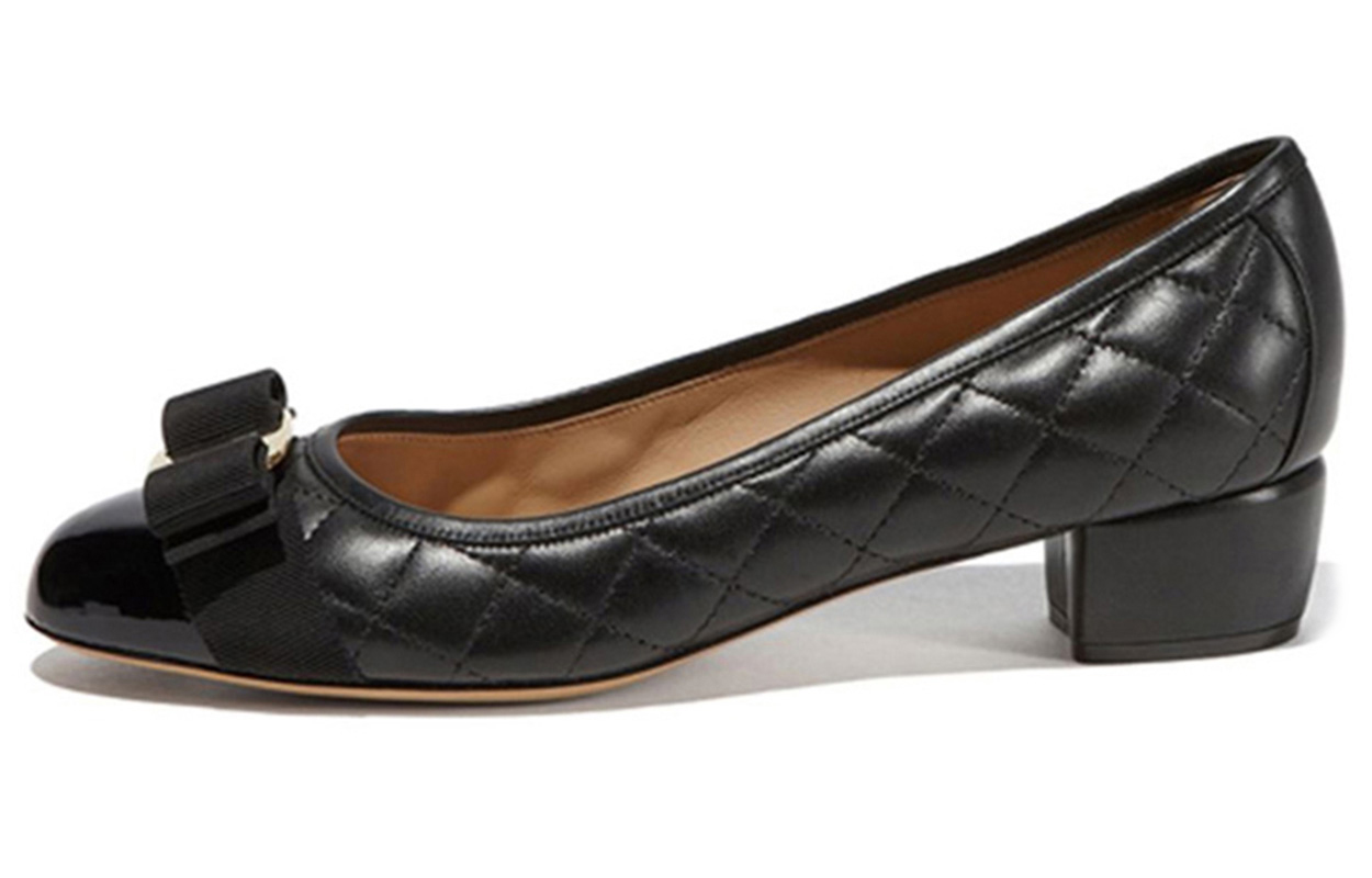 (Women) FERRAGAMO Vara Quilted Mid-Heel 'Black Bow' 01M832-672114