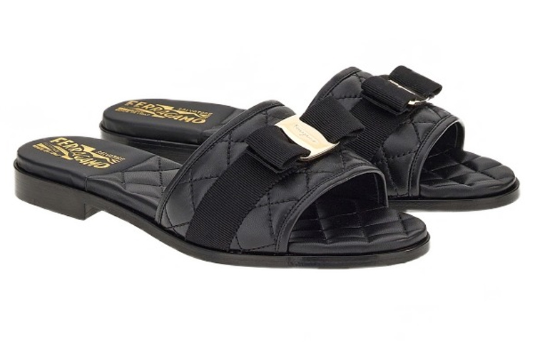 Lookbook (W) 페라가모 바라 슬라이드 '블랙 보우' 01D474-753739