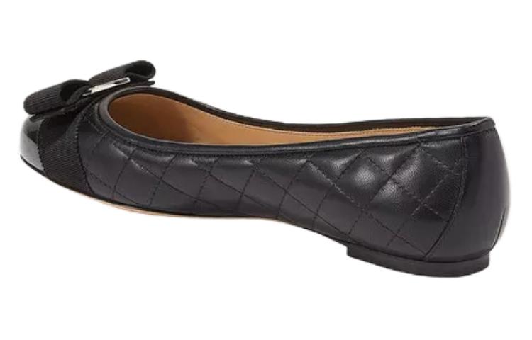 Shop (W) FERRAGAMO Varina 'Ballet Flats Hitam' 01M831-672100