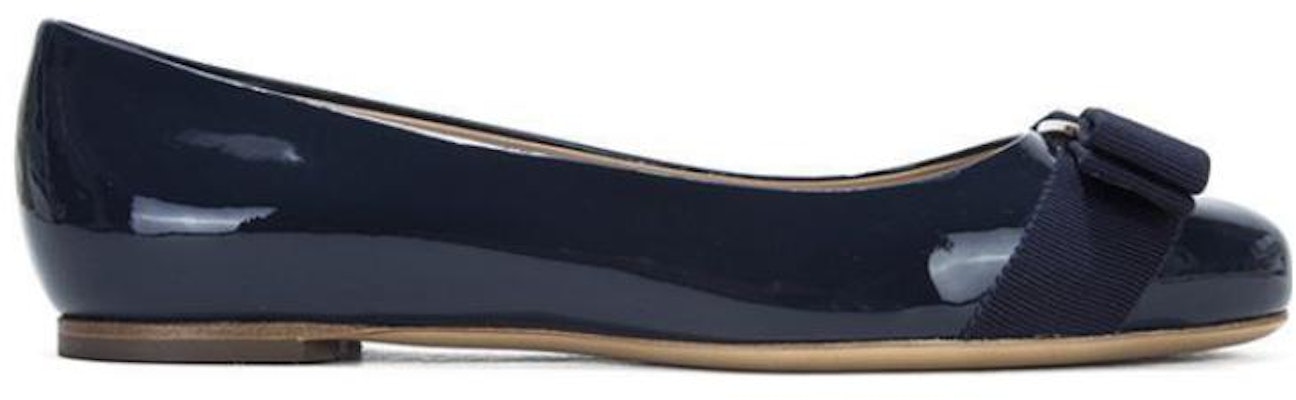 (W) FERRAGAMO Varina 'Pita Biru Tua' 01A181-531538 Order (W) FERRAGAMO Varina 'Pita Biru Tua' 01A181-531538