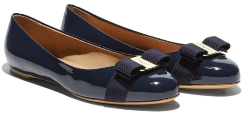 (W) FERRAGAMO Varina 'Pita Biru Tua' 01A181-531538 Shop (W) FERRAGAMO Varina 'Pita Biru Tua' 01A181-531538