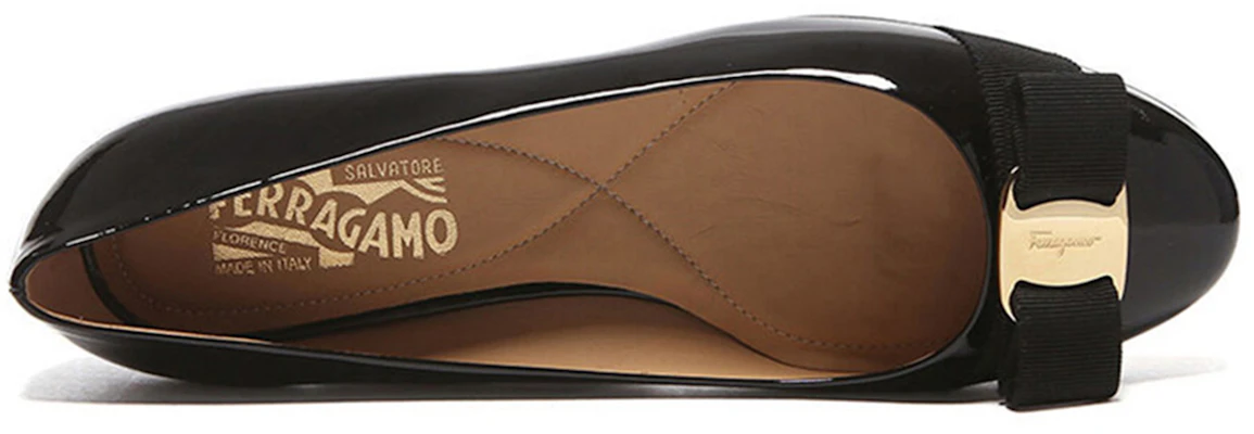 (W) FERRAGAMO Varina 'Kasut Flat Kulit Hitam Berkilat' 01A181-574556 Details for (W) FERRAGAMO Varina 'Kasut Flat Kulit Hitam Berkilat' 01A181-574556