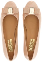 Ferragamo 費拉高謨 Varina芭蕾舞平底鞋 女款 杏色 Shop Ferragamo 費拉高謨 Varina芭蕾舞平底鞋 女款 杏色