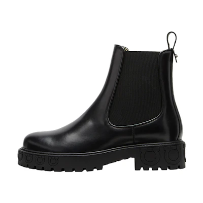 (W) FERRAGAMO Gancini Logo Detail Chelsea Boots 'Black'