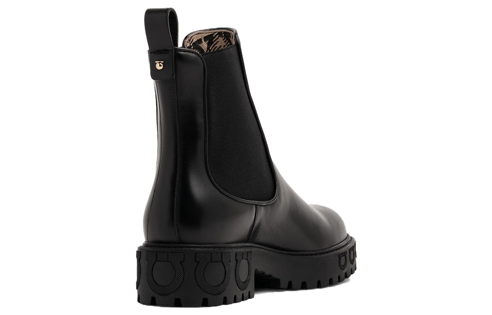 Lookbook (W) Botas Chelsea FERRAGAMO Varsi Gancini 'Negras'. 01N662-741326