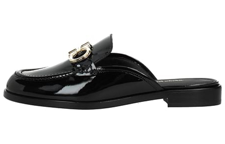 (W) FERRAGAMO Viggio Flat 'Black'