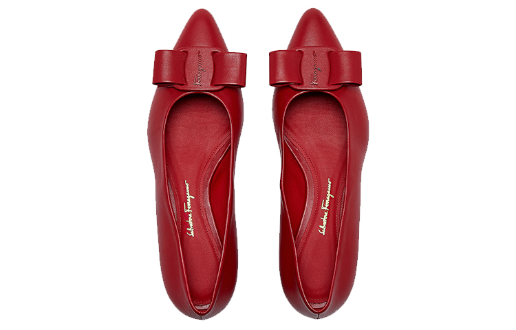 Lookbook (W) フェラガモ Viva バレエシューズ (レッド) 01R252-741094