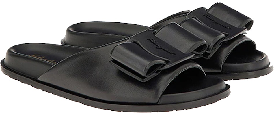 Ferragamo 菲拉格慕 Viva 涼鞋 女款 黑色 Lookbook Ferragamo 菲拉格慕 Viva 涼鞋 女款 黑色