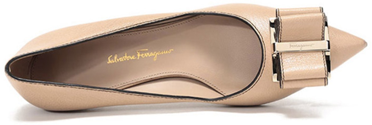 (W) FERRAGAMO Zaia High Heel Pump 'Almond' Wanita 01R557-737369 Purchase (W) FERRAGAMO Zaia High Heel Pump 'Almond' Wanita 01R557-737369