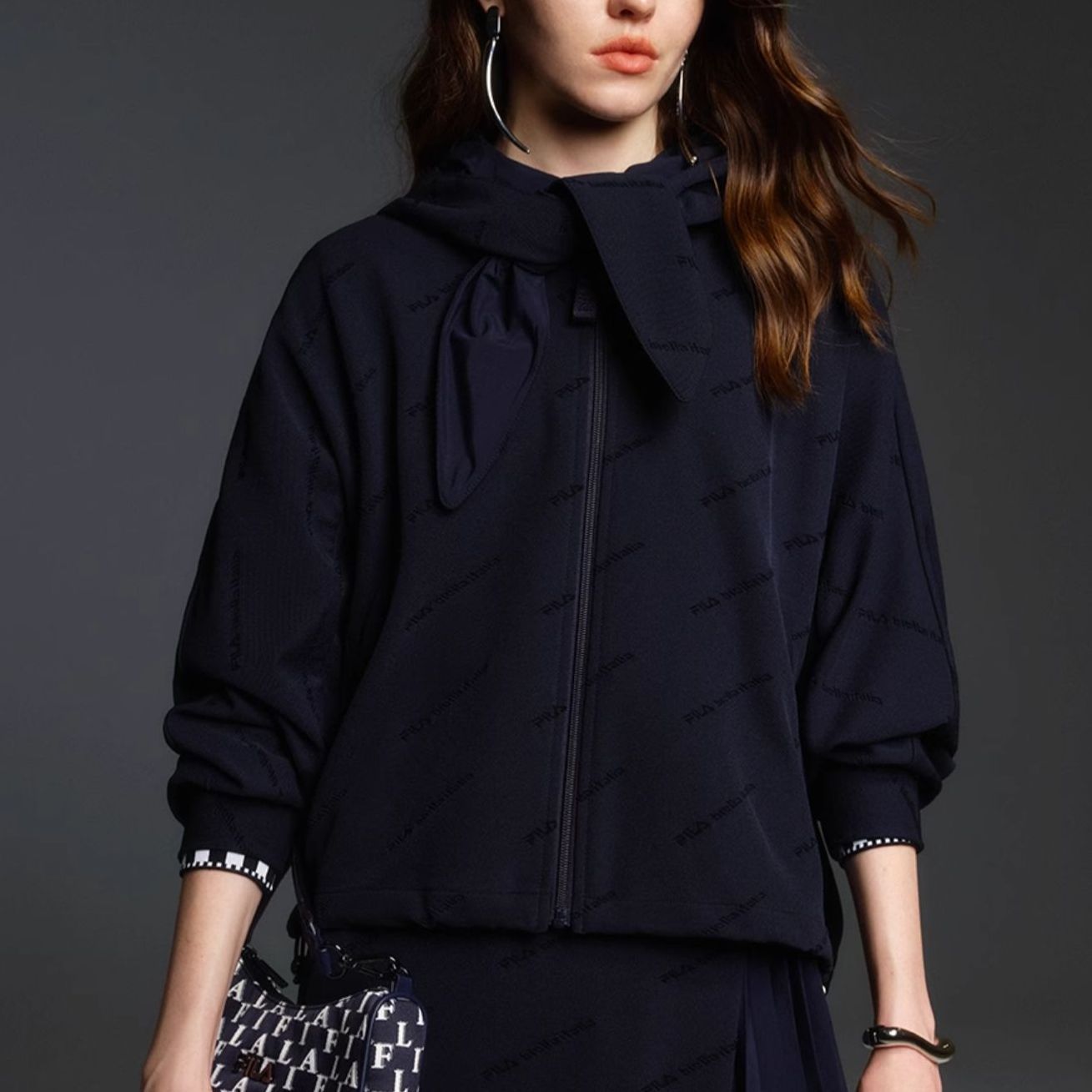 (Women) FILA  Fashion Loose Fit Lightweight Hoodie Jacket - Midnight Blue. F11W414501F-NV 圖 4