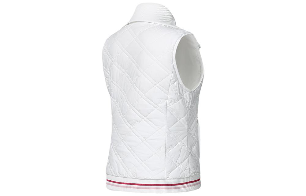Lookbook (W) FILA Koleksi Golf Solid Polo Cotton Vest - Putih Giok. A11W415901F-WT