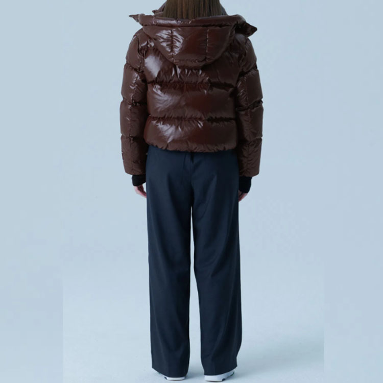 (Women) FILA  Short Down Jacket with Detachable Hood in Solid Dark Brown. FS2DJF4161F-DBN 圖 7