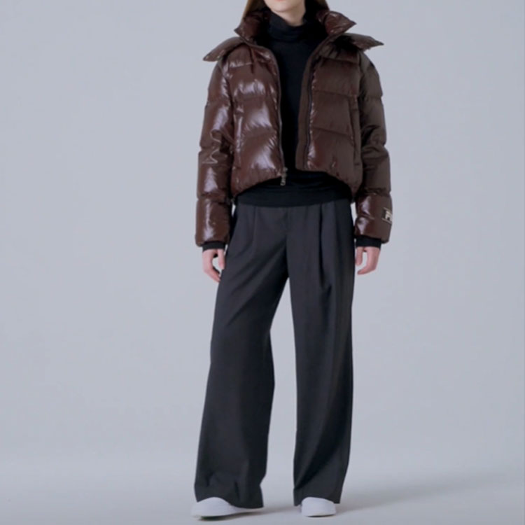 (Women) FILA  Short Down Jacket with Detachable Hood in Solid Dark Brown. FS2DJF4161F-DBN 圖 8