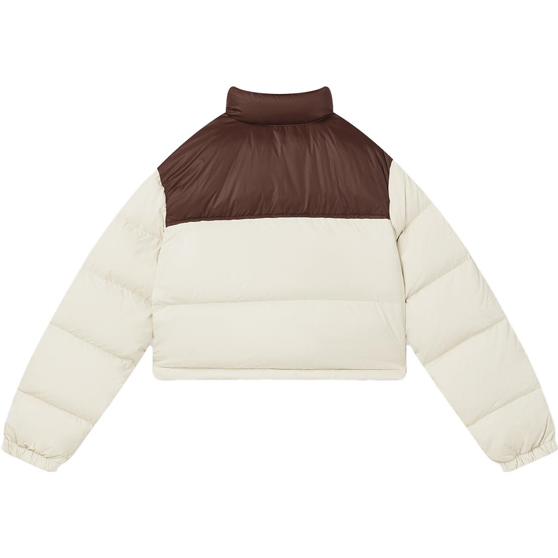 Lookbook (W) 휠라 숏 스탠드 칼라 컬러블록 푸퍼 자켓 - 밀 베이지. F51W349902F-BG