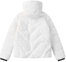 (W) FILA Jaket Tahan Angin Putih Hoodie Lengan Panjang Kasual. F51W348919B-WT Lookbook (W) FILA Jaket Tahan Angin Putih Hoodie Lengan Panjang Kasual. F51W348919B-WT