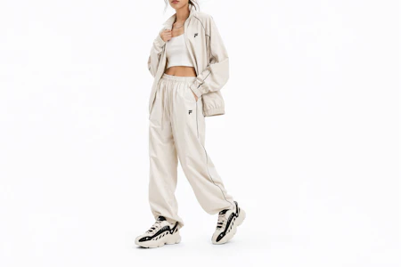 Order 斐樂 Fila ADE 低幫老爹鞋 女款 咖黑色