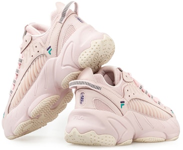 FILA FUSION 斐乐潮牌 ADE 復古 低幫 跑步鞋 女款 粉 Lookbook FILA FUSION 斐乐潮牌 ADE 復古 低幫 跑步鞋 女款 粉