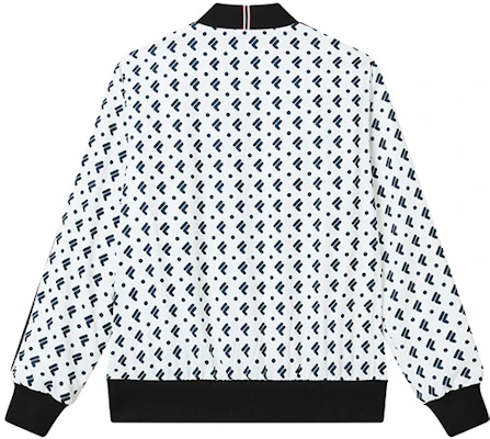 (W) FILA Jaket Baseball Kerah Legendaris Warna Biru Full Motif Huruf F11W231702F-NV Lookbook (W) FILA Jaket Baseball Kerah Legendaris Warna Biru Full Motif Huruf F11W231702F-NV