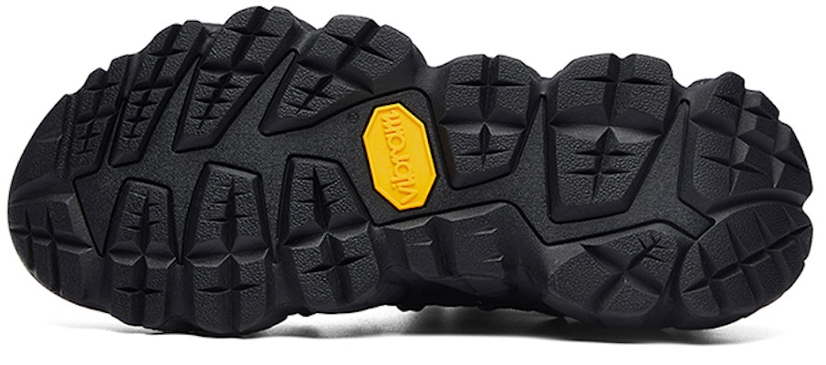 (W) FILA 阿尔卑斯山系跑鞋 A12W044713FBK Shop (W) FILA 阿尔卑斯山系跑鞋 A12W044713FBK
